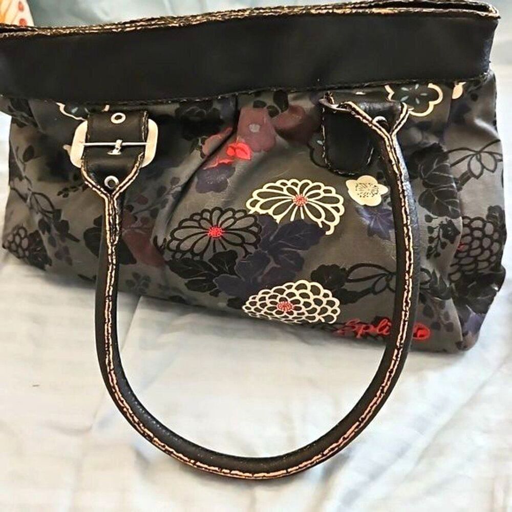 Vintage Split Hawaiian Floral Print Shoulder Bag with Silver Buckle Detail - Picture 9 of 10